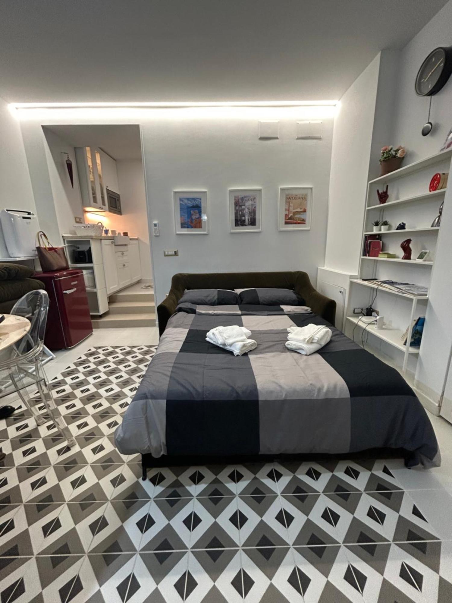 Casa Mariarosaria Lejlighed Napoli Eksteriør billede